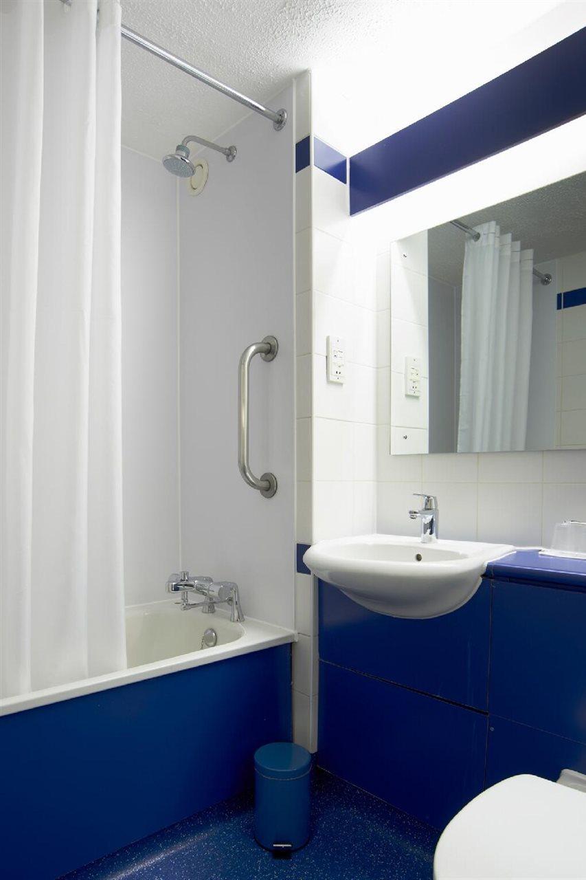 Travelodge Bedford Wyboston Zewnętrze zdjęcie