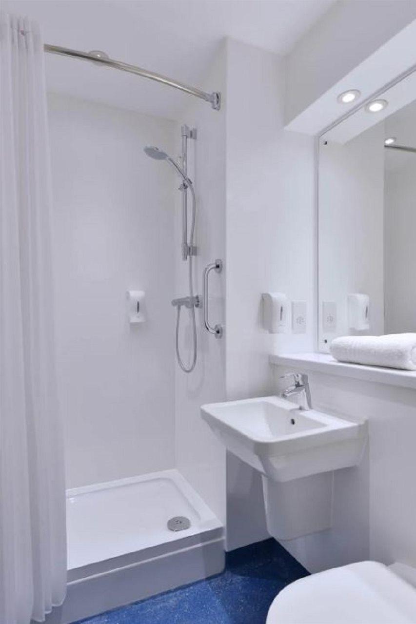 Travelodge Bedford Wyboston Zewnętrze zdjęcie